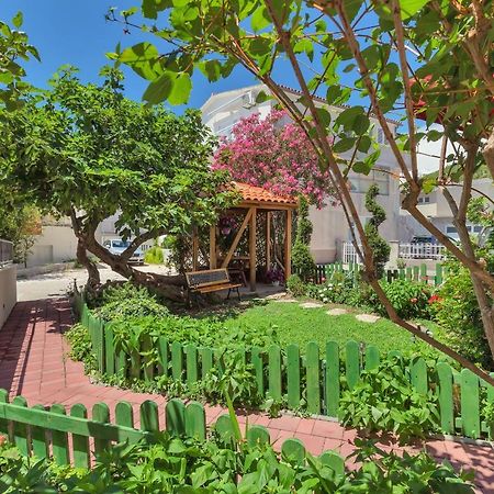Apartmani Luna Baška Voda Екстериор снимка