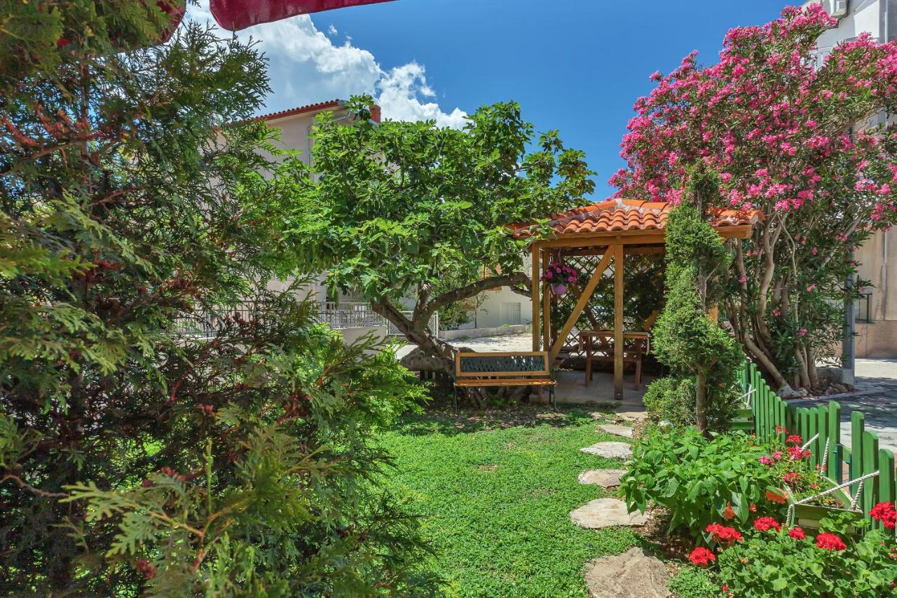 Apartmani Luna Baška Voda Екстериор снимка