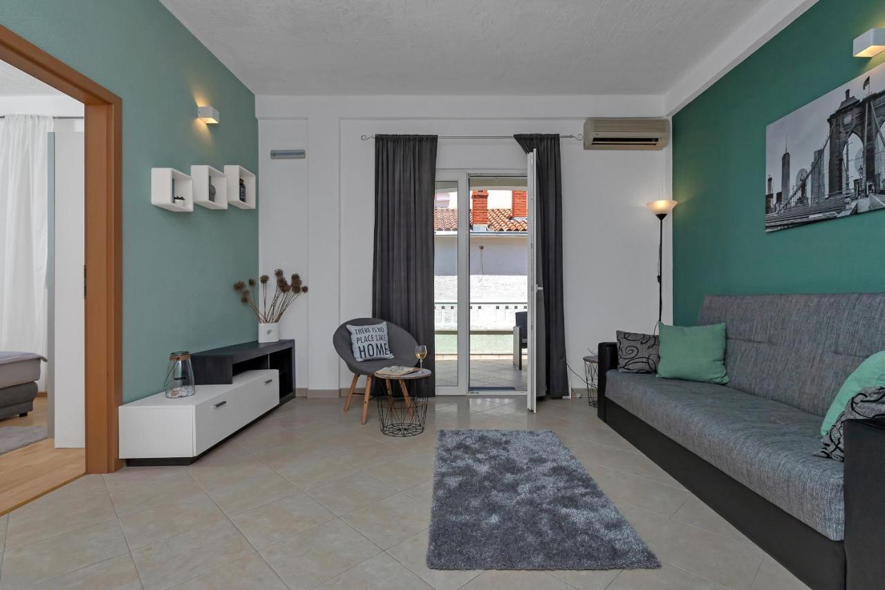 Apartmani Luna Baška Voda Екстериор снимка