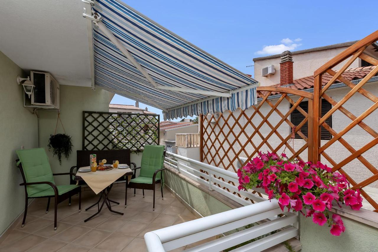 Apartmani Luna Baška Voda Екстериор снимка