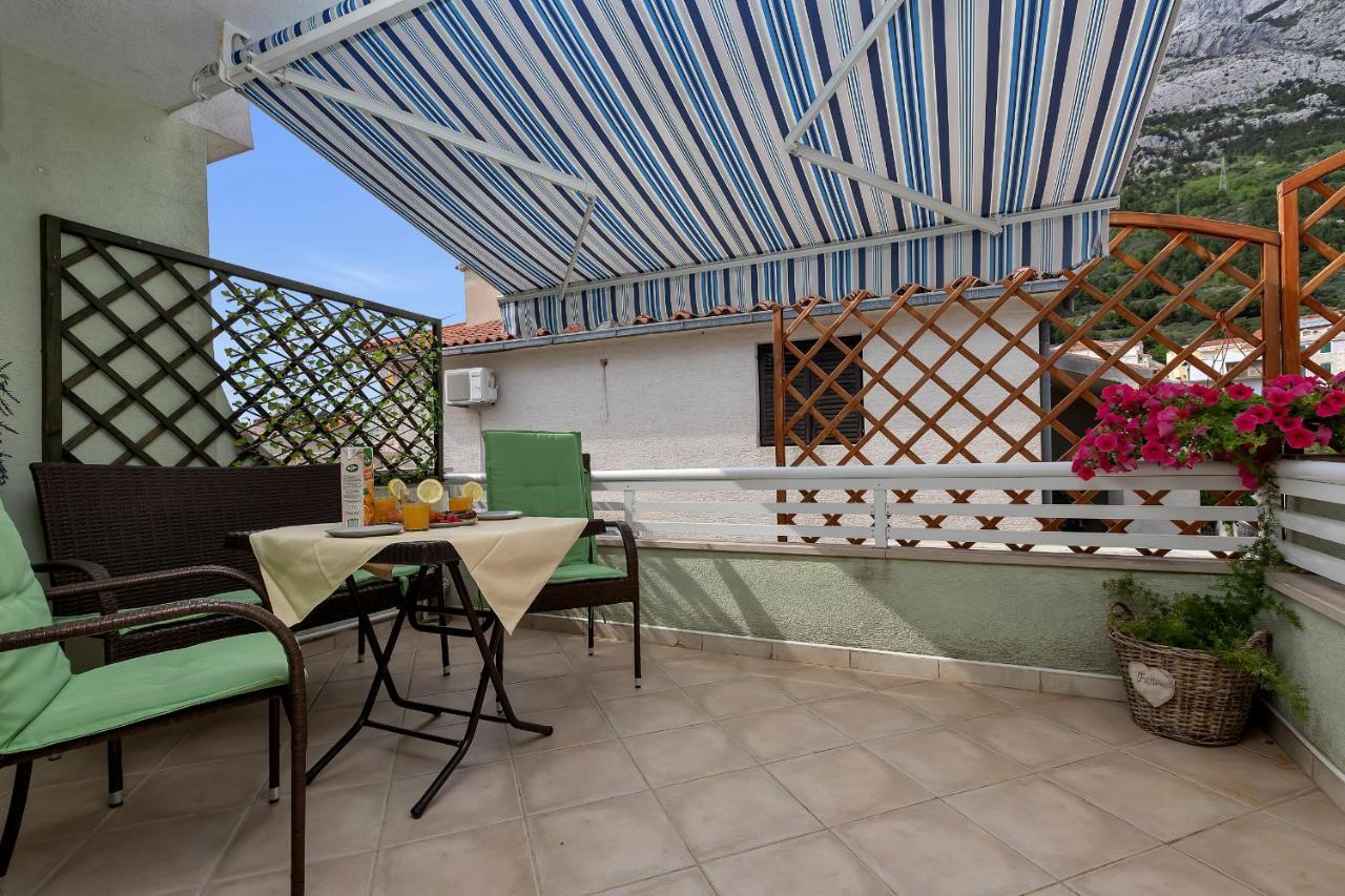 Apartmani Luna Baška Voda Екстериор снимка