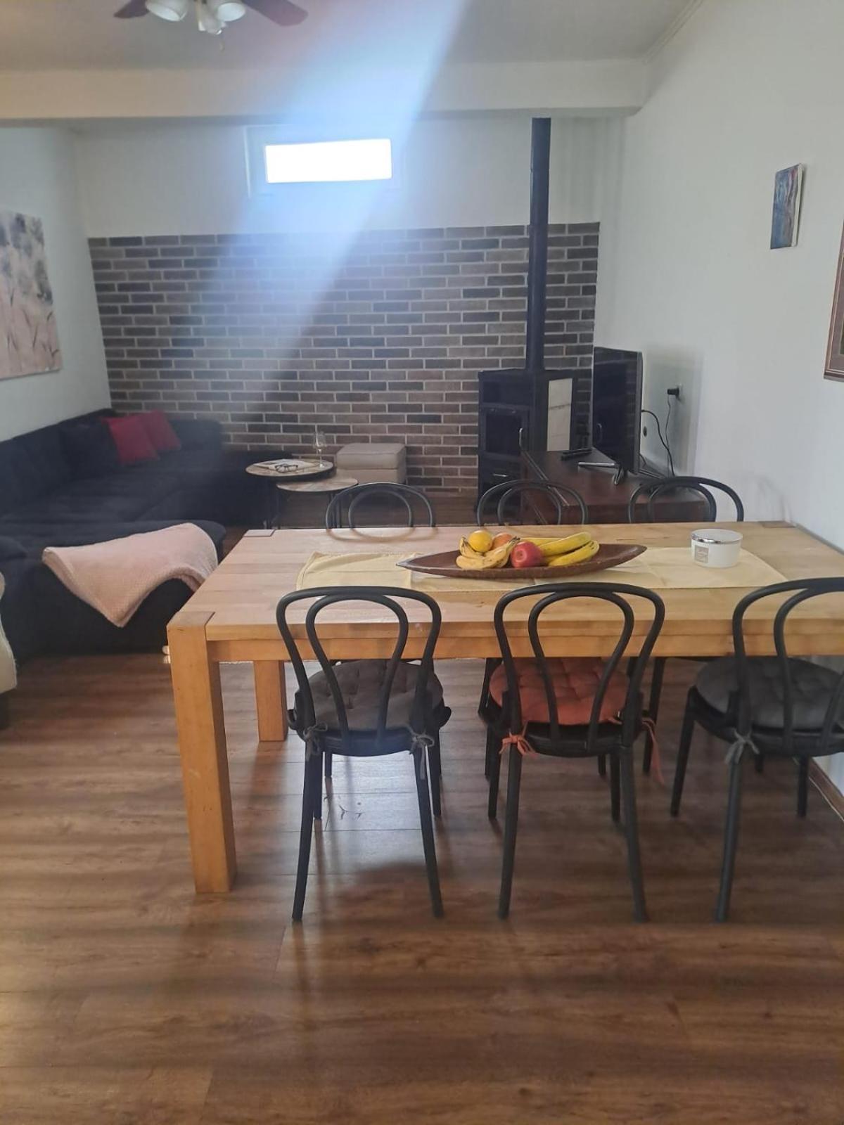 Apartmani Luna Baška Voda Екстериор снимка